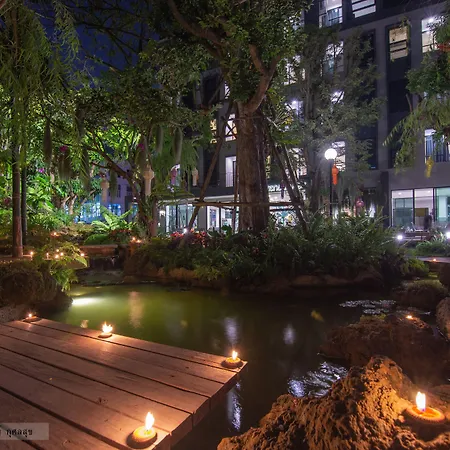 Bangkok Oasis Hotel