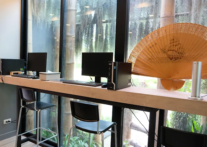Hotel Oasis 3*